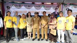 Foto: Rudy Arifiyanto Pj Bupati Sampang tinjau langsung kegiatan Gerakan Pangan Murah