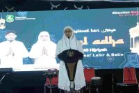 Foto: Wakil Bupati Sumenep saat memberikan sambutan  pada Gema Takbir Iduladha 1445 Hijriah, di Lapangan Kesenian Sumekar (LKS) Minggu (16/06/2024