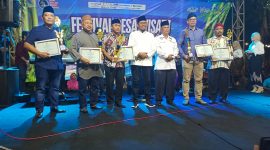  Bupati Sumenep Achmad Fauzi Wongsojudo resmi menutup Festival Desa Wisata 2024.