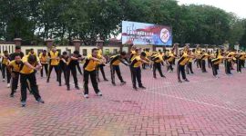 Foto: Kapolres Sumenep pimpin giat olahraga bersama 