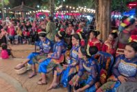 Foto: Ratusan pengunjung tumpah ruah memadati pentas seni pelajar di Wisata Kuliner Tajamara.