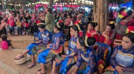 Foto: Ratusan pengunjung tumpah ruah memadati pentas seni pelajar di Wisata Kuliner Tajamara.