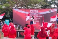 Kemeriahan Acara Pesta Merah Putih dan Lomba Tradisional