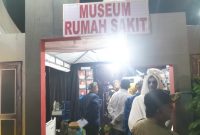 Foto: Penampakan pocong jadi jadian di Museum Rumah Sakit (Stand pembangunan Madura Night Vaganza)