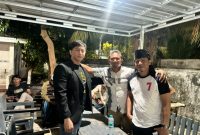 Foto : Kanit Pidum, Ipda Sirat, S.H bersama wartawan.