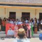 Foto : Relawan Guru ngaji Sumenep (RGS) bersama 4 kiai di Kecamatan Ganding, Kecamatan Guluk-guluk, deklarasi dukungan dan siap memenangkan pasangan Fauzi – Kiai Imam Hasyim (FAHAM) pada Pilkada 2024