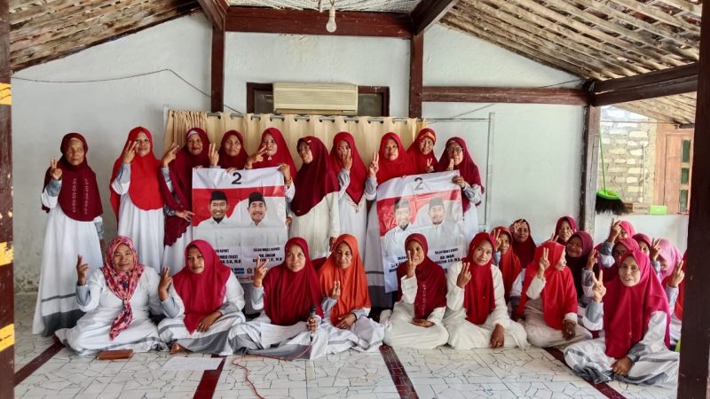 Muslimat dari Pulau Gili Raja yang menyatakan siap mendukung dan memenangkan pasangan nomor urut 02 ini dalam Pilkada Sumenep 2024