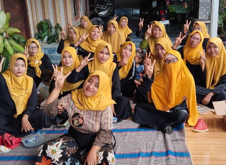 Foto: Kelompok Wanita Tani (KWT) Lilin Mas desa Karangbudi, Kecamatan Gapura