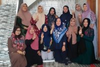 Foto : Srikandi Kebunagung melakukan deklarasi dukungan untuk Paslon nomor urut 02 FAHAM 