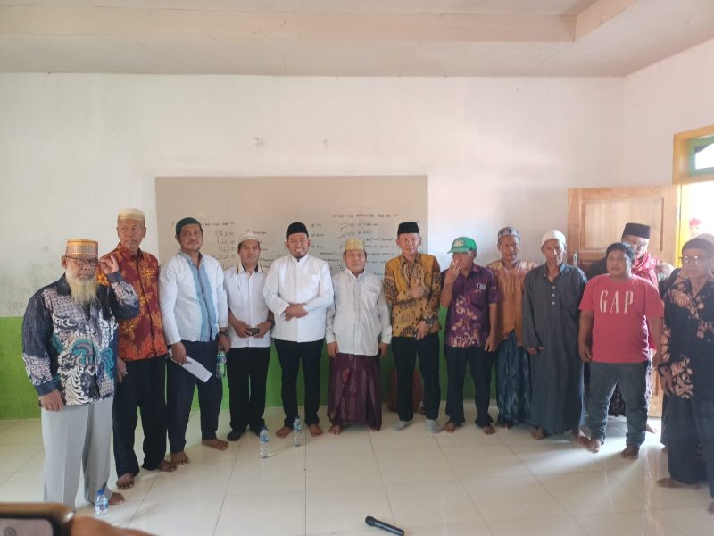 Foto: Calon Bupati Sumenep nomor urut 02 Achmad Fauzi disambut hangat masyarakat Kepulauan 