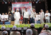 FAHAM Bersholawat jilid 3 di Kecamatan Gapura dihadiri ribuan ribuan masyarakat .
