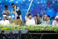 Foto: Faham bersholawat dihadiri belasan ribu pendukung dalam rangka menjemput kemenangan pada tanggal 27 November 2024.