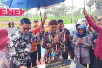 Foto: Menbud RI Fadli Zon resmikan Monumen Keris Arya Wiraraja