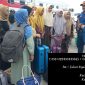Foto : Puluhan santri PP Annuqayah asal Kepulauan Kangean bersiap- siap menaiki Kapal Ekspres Bahari 9C melalui program mudik Gratis Pemerintah Kabupaten Sumenep .