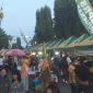 Foto : Bazar Takjil Ramadhan di depan Labang Mesem diserbu ratusan pengunjung berburu menu buka puasa 
