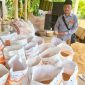 Foto : Petani desa Larangan, Kecamatan Ganding,  Kabupaten Sumenep, Jawa Timur, Ahmad Quzairi