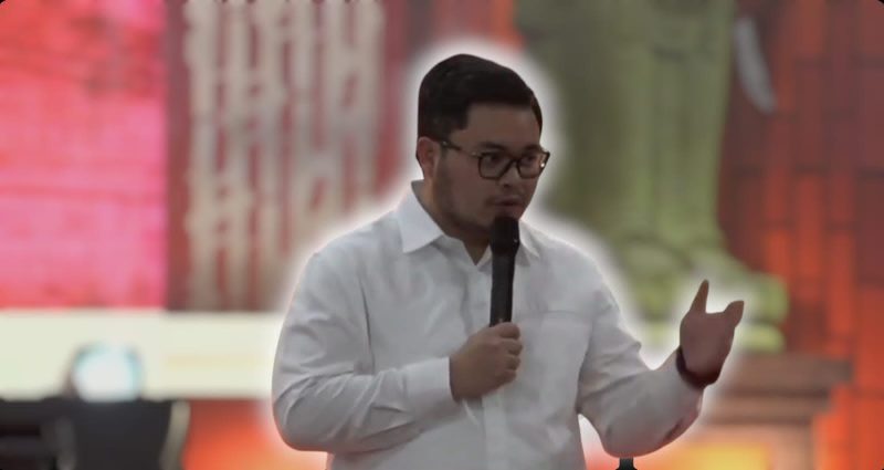 Foto : Bupati Kediri, Hanindito Himawan Pramana Putra