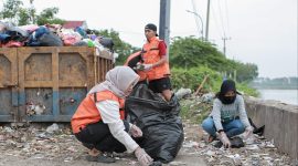 Foto :  Ketua Umum Gen Jatim, Muhammad Romli pimpin langsung kegiatan seruan Aksi Lingkungan 