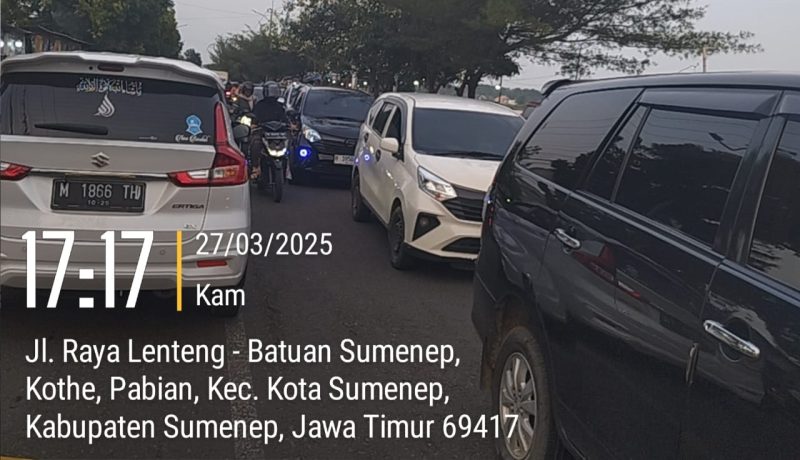 Foto : Kemacetan yang terjadi di tempat kuliner Talangan Sumenep 
