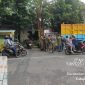 Berkolaborasi kebaikan, Dinas Koperasi UKM dan Perindag, Satpol PP, DLH, DPRKP Sumenep menggelar kegiatan pembinaan dan penindakan terhadap para PKL di sepanjang jalan Dipenogoro