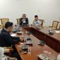 Caption: Cabor FPTI Sampang saat audiensi bersama Komisi IV diruang Komisi Besar DPRD Kabupaten Sampang