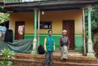 BAZNAS Sumenep bedah rumah gedek milik Mbah Bi'ah