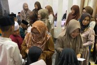 Foto : Santunan yatim istri IKAPTK Sumenep