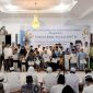 Pemberian Santunan Kepada Kaum Duafa dan Anak Yatim