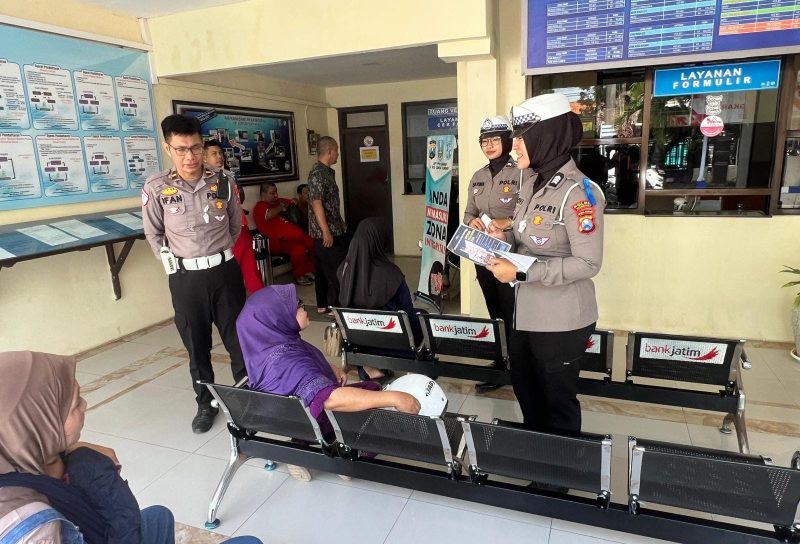 Kampanye digelar menyasar masyarakat wajib pajak, sebagai bagian dari upaya edukatif menurunkan angka kecelakaan lalu lintas di Sumenep.
