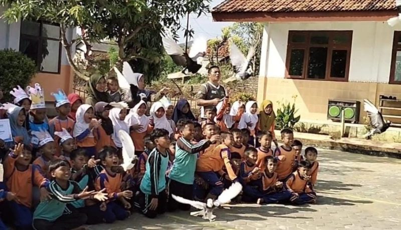 Pelepasan Burung Merpati, Simbol Harapan Anak Mandiri