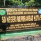 Aroma busuk dugaan pungutan liar (pungli) di SDN Barurambat Kota 5 (SDN Barkot 5) Pamekasan terus menyengat.