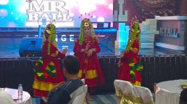 Tari Muang Sangkal buka acara perayaan ulang tahun Mr Ball ke -8 dan JBL ke -15 tahun.