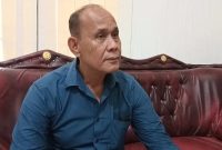 Keterangan Photo :
Kasi Humas Polres Toba AKP Bungaran Samosir Saat di Konfirmasi 