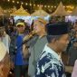 Dengan senyum ramah, H. Khoirul Umam atau H. Her menyapa warga yang memadati Pamekasan Expo 2025. Sosok pengusaha ini jadi magnet perhatian setelah membuat kejutan dengan aksi sosialnya.