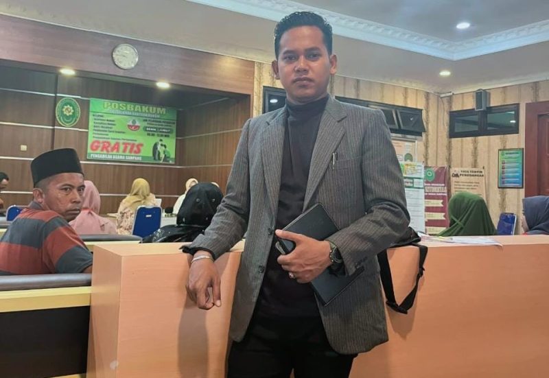 Foto : Ketua LBH Janur, Andi Subahri, kini melayangkan surat atensi hukum ke Kapolda Jawa Timur. Surat itu menjadi simbol jeritan keluarga korban pencabulan anak di Sampang yang merasa keadilan mereka diabaikan aparat.