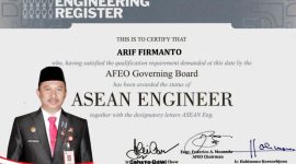 Dr. Ir. Arif Firmanto menerima gelar ASEAN Engineer, menandai pengakuan internasional atas dedikasi dan profesionalismenya