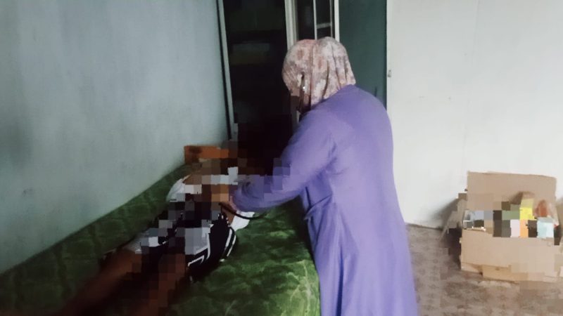 Caption: Siswa Saat Diperiksa di Layanan Kesehatan Terdekat (Sumber Foto: dok/Detikzone.id)