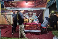 PR Arista tampil percaya diri dengan memperkenalkan produk unggulan SKT Arista Classic di tengah riuhnya Festival Tembakau Madura