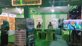 Stand BMT NU menjadi pusat perhatian pengunjung festival, menghadirkan solusi ekonomi umat dalam satu atap