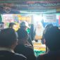 Bupati Sumenep Achmad Fauzi Wongsojudo yang didampingi  PLT Sekda Syahwan Effendi, Kadisbudpor Sumenep dan sejumlah pejabat daerah disambut ramah saat meninjau stand PR Mutiara Alif . Kehadiran orang nomor satu Sumenep dan pejabat pejabat penting  tersebut  menjadi simbol dukungan penuh pemerintah terhadap eksistensi industri kretek Madura sebagai identitas, kebanggaan, dan kekuatan ekonomi lokal.
