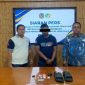 Petugas lapas kelas I Semarang menangkap seorang pria berinisial BIS yang berusaha menyelundupkan sabu menggunakan sandal