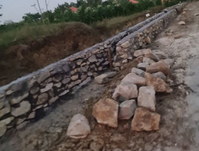 Proyek P3-TGAI melalui Hippa Batu Emas di Desa Tobai Barat dipertanyakan karena dinilai tak memberi manfaat nyata bagi lahan pertanian