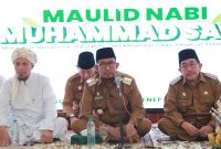 Bupati Sumenep, Achmad Fauzi Wongsojudo, menekankan pentingnya meneladani akhlak Rasulullah SAW dalam kehidupan sehari-hari saat peringatan Maulid Nabi di Keraton Sumenep.