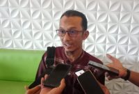 Dok Foto: Yusron, Humas PT Fuyuan saat wawancara dengan media