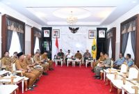Forkopimda Sumenep, pengurus PKDI, dan OPD terkait saat membahas penguatan partisipasi masyarakat dalam menjaga keamanan lingkungan