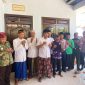 Bambang Budianto, bersama tokoh masyarakat dan saksi resmi, menegaskan kebenaran melalui sumpah di hadapan Al-Qur’an