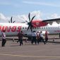Pesawat Wings Air bersiap melayani penerbangan perdana dari Bandara Trunojoyo Sumenep menuju berbagai kota besar