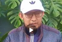 Bupati Sumenep saat memberikan keterangan pers usai rapat maraton bersama Forkopimda terkait percepatan penanganan dampak gempa, Rabu (1/10/2025).