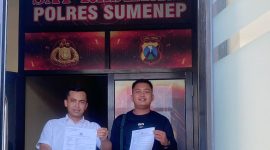 Suasana usai pelaporan penganiayaan bocah di Polres Sumenep, kuasa hukum menegaskan akan mengawal kasus hingga tuntas.