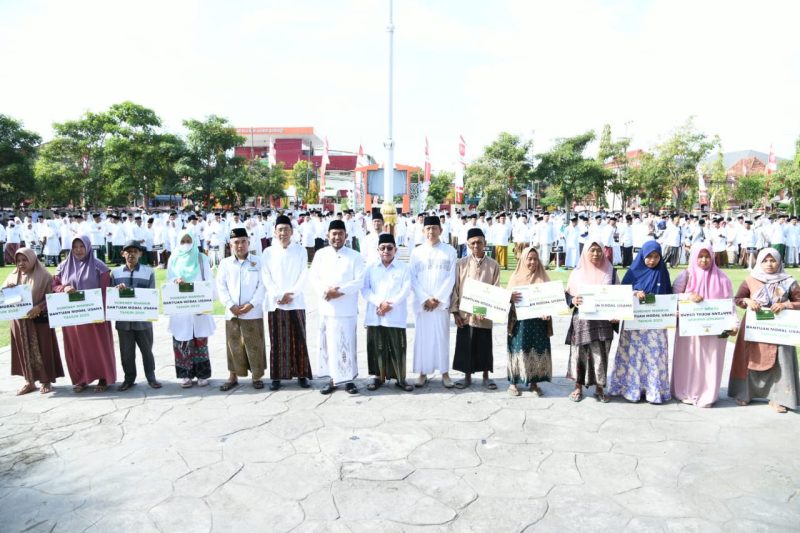 Bupati Sumenep dan Baznas Wujudkan Kemandirian Ekonomi Rakyat di Hari Santri Nasional 2025